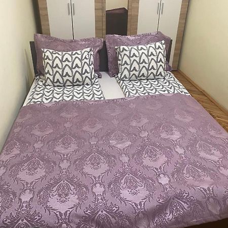 Garden Apartmani 3 Belgrado Exterior foto
