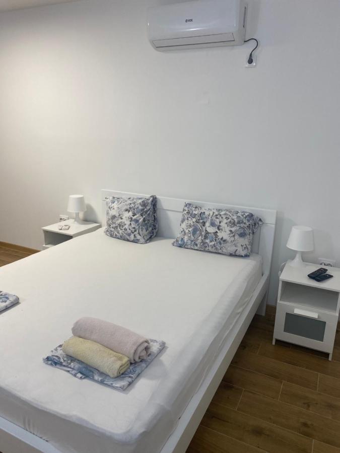 Garden Apartmani 3 Belgrado Exterior foto
