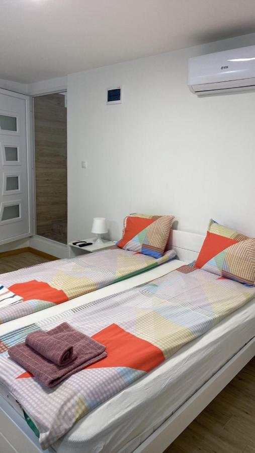 Garden Apartmani 3 Belgrado Exterior foto